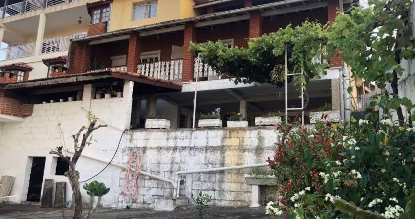 Casa para vender com 5 quartos no bairro região central em caieiras