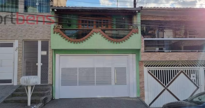 Sobrado Para Vender com 4 quartos 2 suítes no bairro Laranjeiras em Caieiras