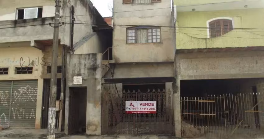 Sobrado Para Vender com 3 quartos 1 suítes no bairro Laranjeiras em Caieiras
