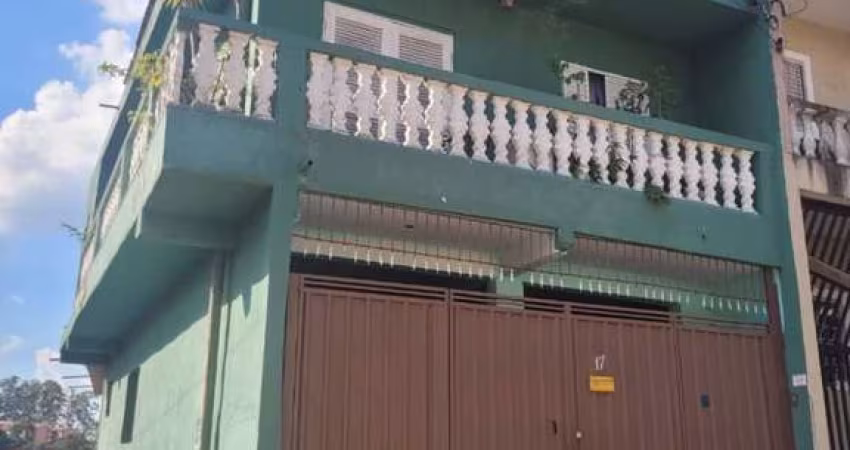 Sobrado Para Vender com 3 quartos no bairro Vera Tereza em Caieiras