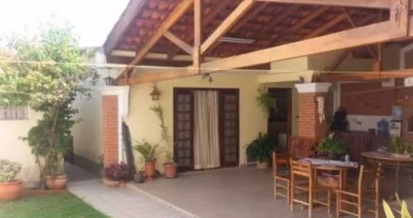 Casa para vender com 4 quartos no bairro região central em caieiras