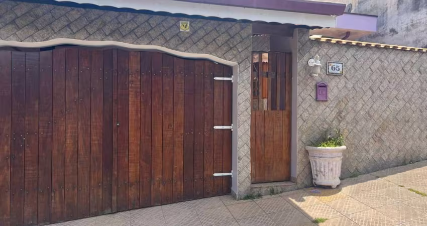 Casa Para Vender com 3 quartos 1 suítes no bairro Laranjeiras em Caieiras
