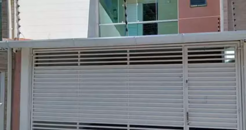 Sobrado Para Vender com 3 quartos 1 suítes no bairro Laranjeiras em Caieiras