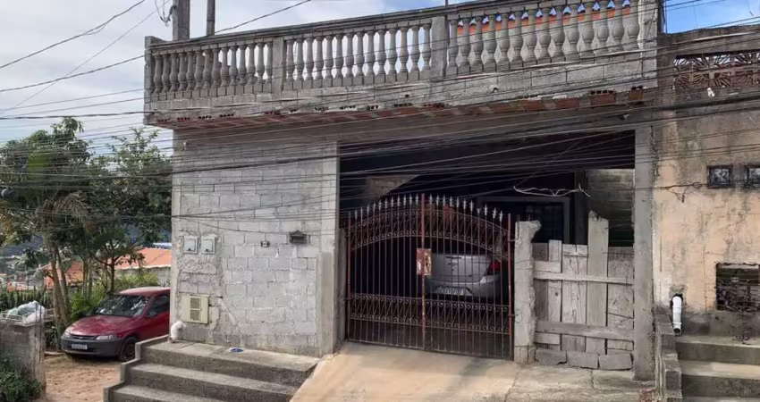 Sobrado Para Vender com 2 quartos no bairro Vera Tereza em Caieiras