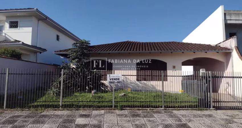 Casa no Saguaçu