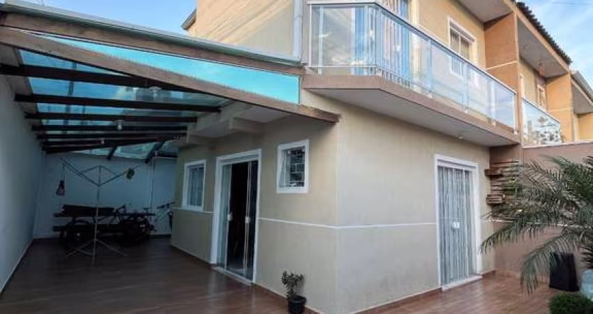 Casa - Padrão, para Venda em Curitiba/PR