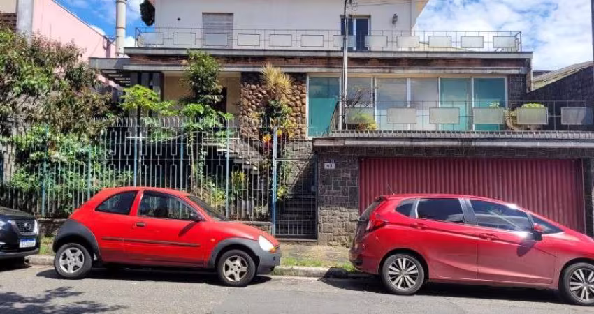 Sobrado  residencial para Locação no Jardim São Paulo, local privilegiado, próximo ao Metrô Jardim São Paulo, 3 dorms (1 suíte) e 4 vagas