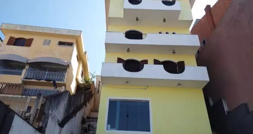 Sobrado no jardim são bento, localizado em um dos pontos mais desejados do jardim são bento, ao lado da avenida casa verde, 3 dorms (1 suíte) 4 vagas