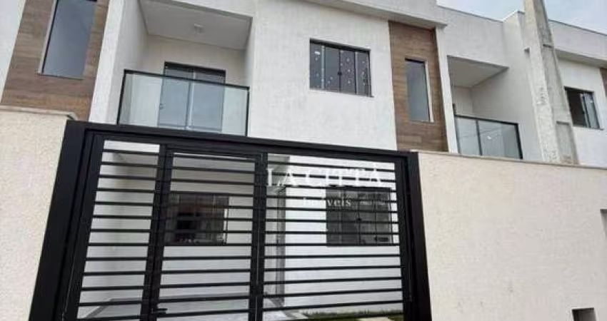 Sobrado com 2 dormitórios à venda, 68 m² por R$ 420.000 - Santa Regina - Itajaí/SC