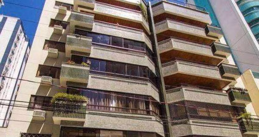 Cobertura com 4 dormitórios à venda, 530 m² por R$ 4.500.000,00 - Centro - Balneário Camboriú/SC
