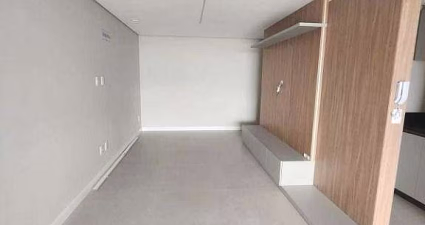 Amplo apartamento para locação com 03 dormitórios suítes 03 vagas de garagem no Torres da Brava - Praia Brava