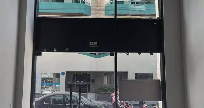 Sala comercial para locação com 145.66m² 04 banheiros 04 vagas de garagem no centro de bc
