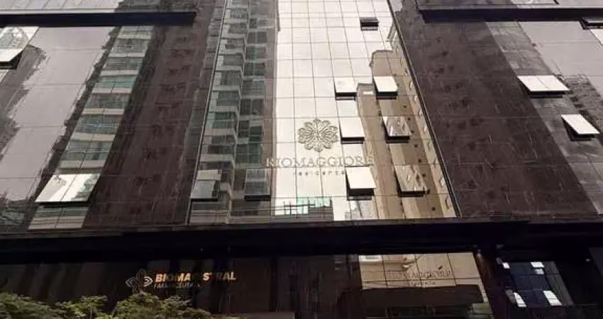 Sala comercial ára locação no ed. riomaggiore residenze com 75m² de área total 02 vagas de garagem a 50m da av. brasil