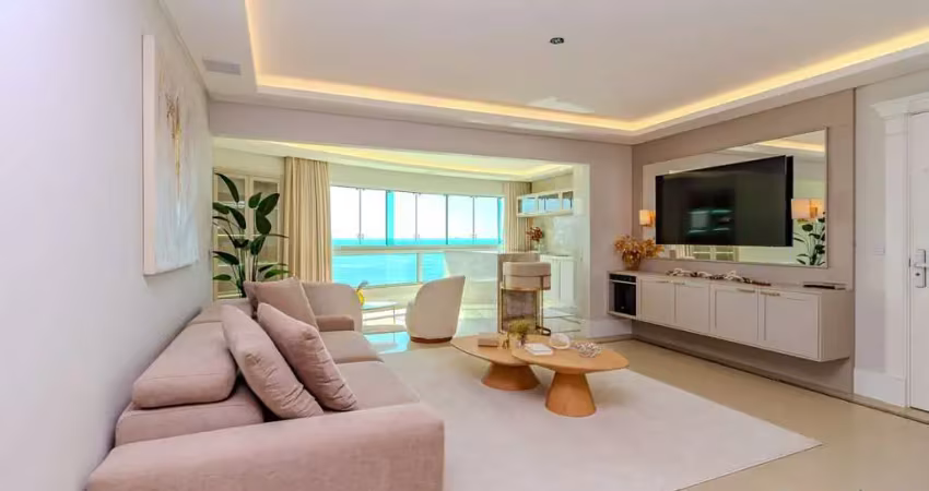 Apartamento alto padrão finamente decorado e mobiliado com 03 suítes 02 vagas de garagem na barra sul - frente mar