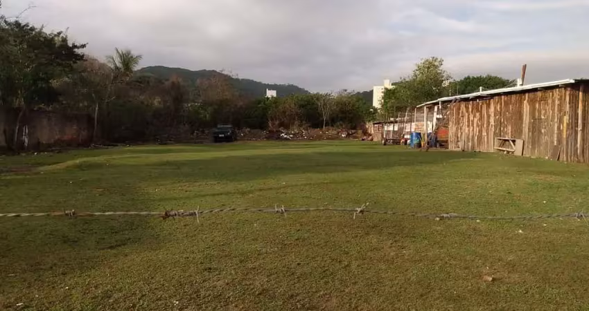 Terreno para locação com 846.6m² ótima localização no jardim iate club