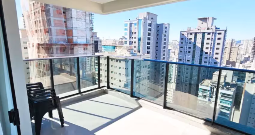 Apartamento com 5 quartos à venda na Rua 236, 400, Meia Praia, Itapema