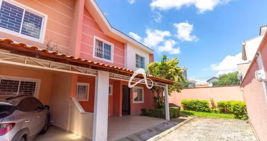 Sobrado com 3 dormitórios à venda, 130 m² por R$ 640.000,00 - Hauer - Curitiba/PR