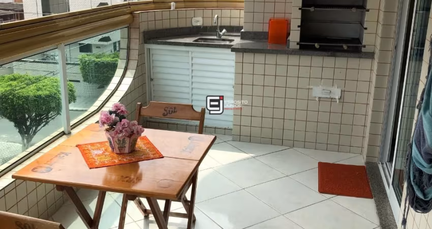Apartamento com 3 dormitórios à venda, 114 m² por R$ 590.000