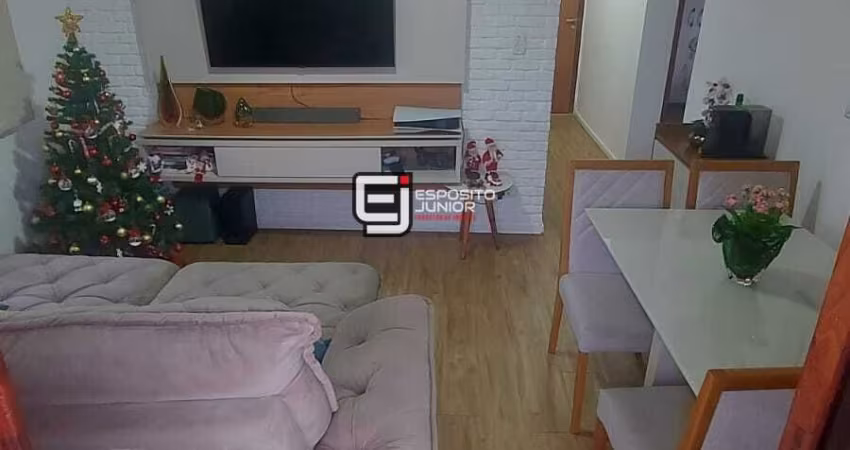 Apartamento com 2 dormitórios à venda, 56 m² por R$ 280.000