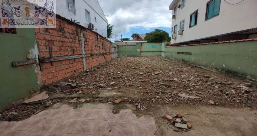 Terreno a venda ' mAr dOce lAr ' em Santos no bairro do Macuco na Rua Bezerra de Menezes