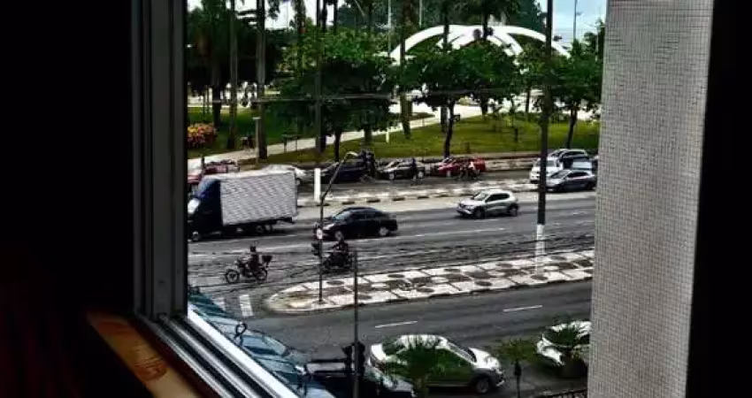 Venda Apartamento Santos SP - mAr dOce lAr reformado e todo mobiliado, na orla da praia, com churrasqueira no terraço, no José Menino!