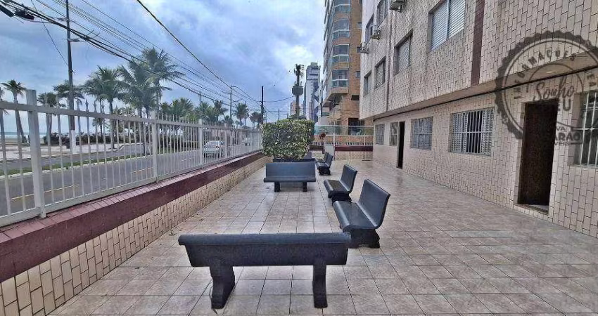 Apartamento no Boqueirão, Praia Grande/SP.