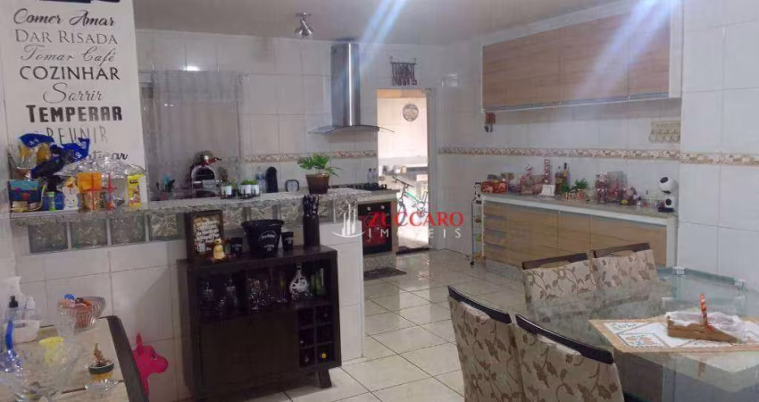 Sobrado com 3 dormitórios para alugar, 300 m² por R$ 3.913,52/mês - Jardim Alice - Guarulhos/SP