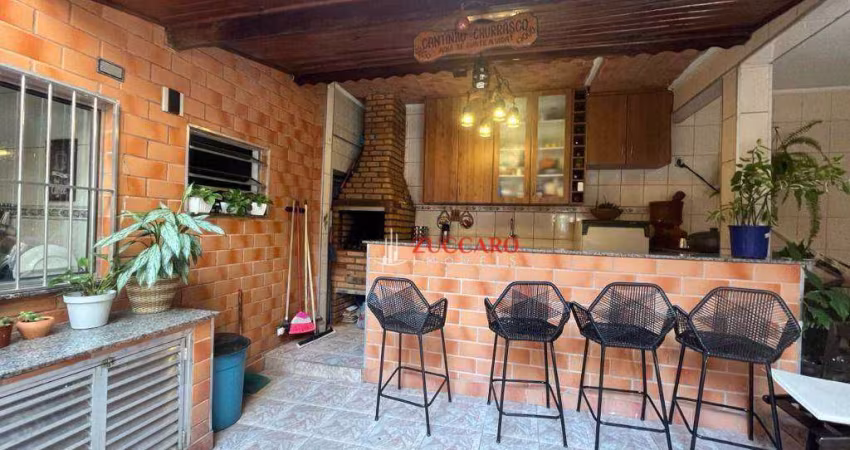 Sobrado com 5 dormitórios à venda, 270 m² por R$ 1.000.000,00 - Jardim Jovaia - Guarulhos/SP