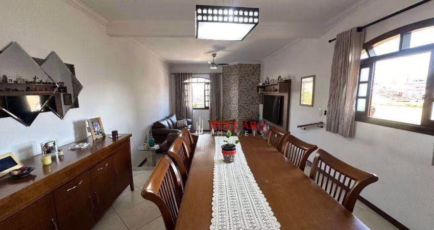 Sobrado com 3 dormitórios à venda, 209 m² por R$ 800.000,00 - Macedo - Guarulhos/SP