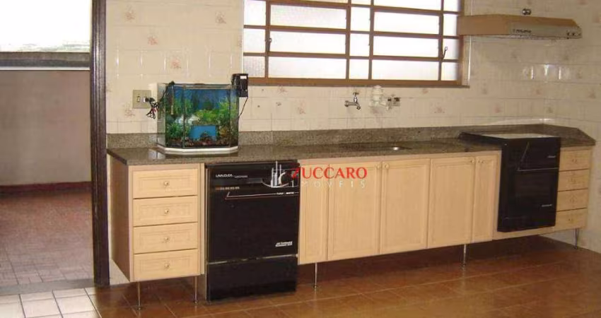 Sobrado com 3 dormitórios à venda, 262 m² por R$ 582.000,00 - Jardim Diogo - Guarulhos/SP