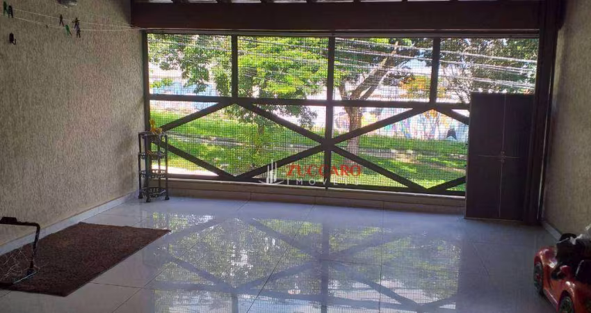 Sobrado com 3 dormitórios à venda, 229 m² por R$ 770.000,00 - Jardim Las Vegas - Guarulhos/SP