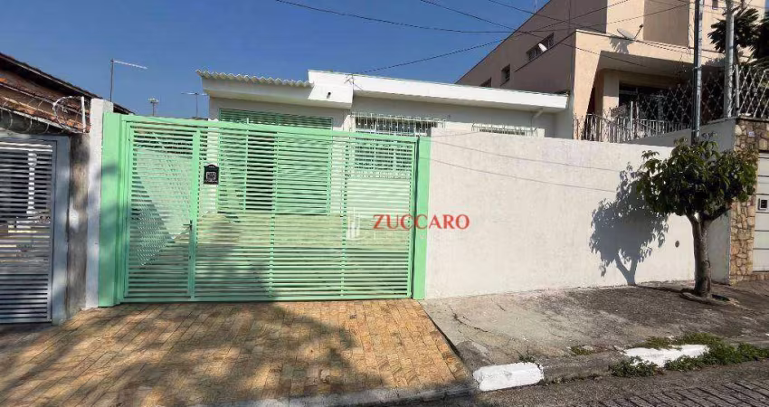 Casa com 3 dormitórios à venda, 174 m² por R$ 830.000,00 - Vila Galvão - Guarulhos/SP