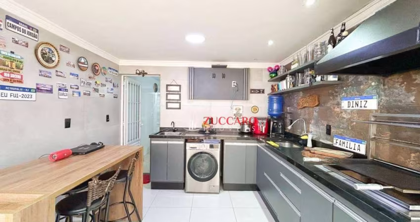 Sobrado com 3 dormitórios à venda, 200 m² por R$ 750.000,00 - Jardim Jovaia - Guarulhos/SP