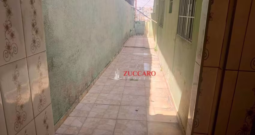 Sobrado com 4 dormitórios à venda, 123 m² por R$ 420.000,00 - Jardim Moreira - Guarulhos/SP