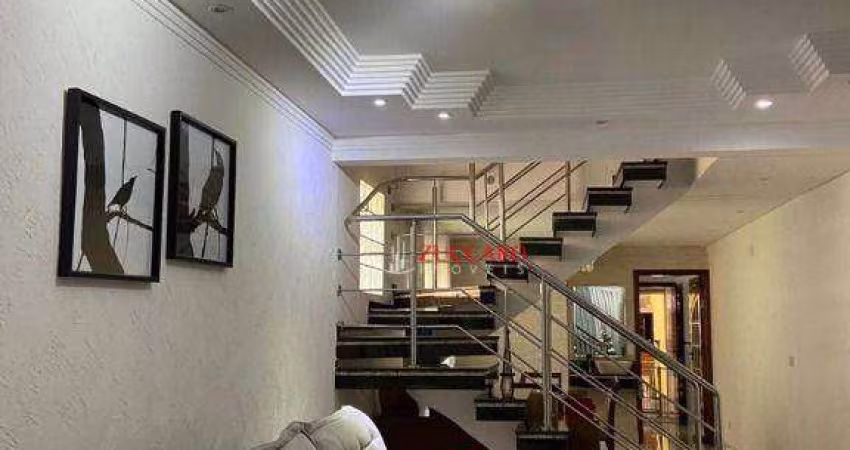 Sobrado com 3 dormitórios à venda, 220 m² por R$ 900.000,00 - Jardim Santa Clara - Guarulhos/SP