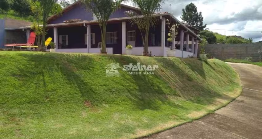 Chácara com 3 dormitórios à venda, 1100 m² por R$ 650.000,00 - Centro - Itapeva/MG