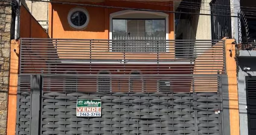 Sobrado com 3 dormitórios à venda, 246 m² por R$ 1.200.000,00 - Cidade Maia - Guarulhos/SP