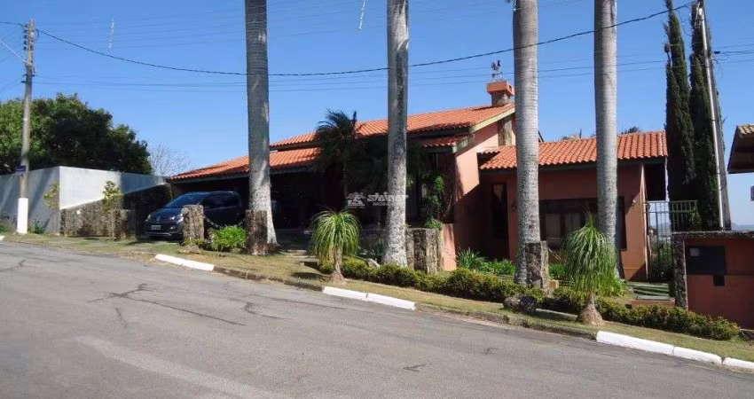 Sobrado com 4 dormitórios à venda, 537 m² por R$ 2.500.000,00 - Alpes de Atibaia - Atibaia/SP