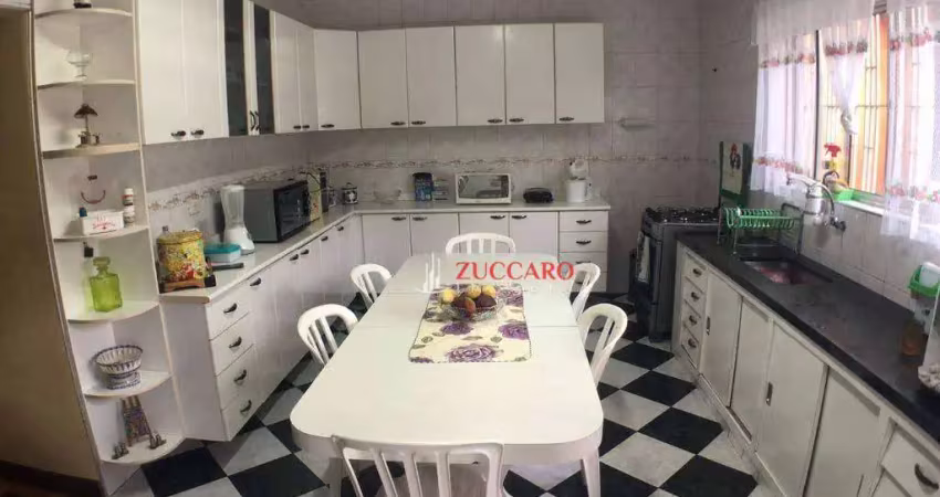 Casa com 3 quartos à venda na Vila Galvão, Guarulhos 