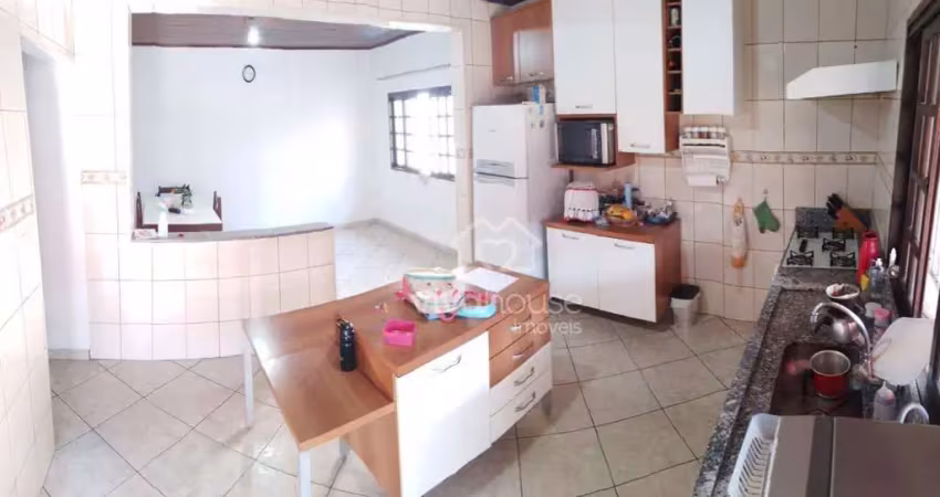Casa com 3 dormitórios à venda, 236 m² por R$ 500.000,00 - Jardim Zaira - Mauá/SP