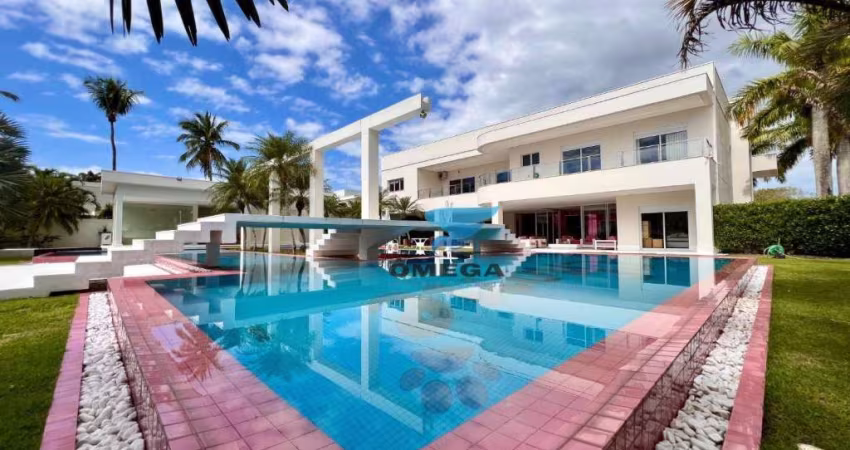 Casa à Venda no Condomínio Jardim Acapulco no Guarujá | Omega Imóveis