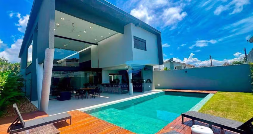 Casa à venda em Condomínio Jardim Acapulco no Guarujá | Omega Imóveis