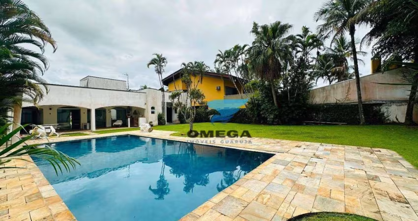 Casa à venda em Condomínio Jardim Acapulco no Guarujá | Omega Imóveis