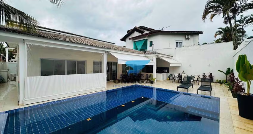 Casa à venda em Condomínio Jardim Acapulco no Guarujá | Omega Imóveis