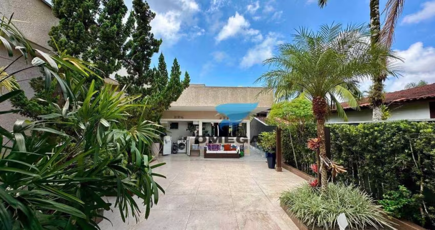 Casa à venda em Condomínio Pernambuco II no Guarujá | Omega Imóveis