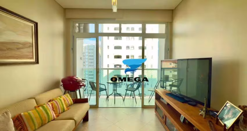 Apartamento reformado à venda na praia das pitangueiras no guarujá i omega imoveis