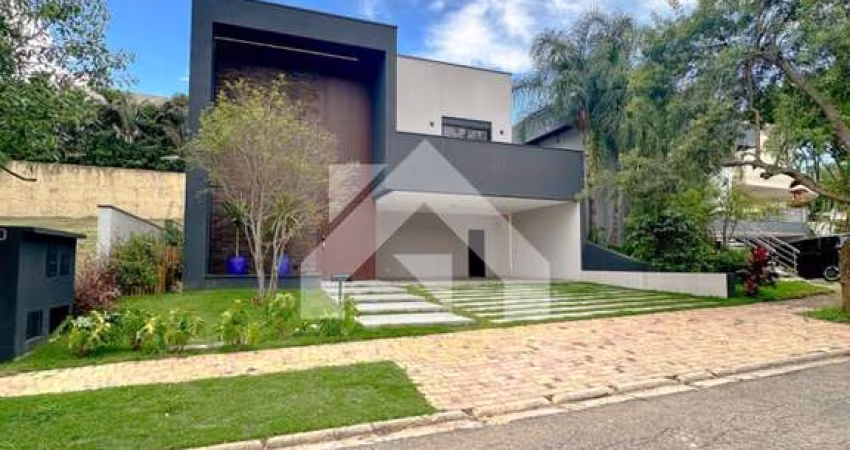 Casa de Condomínio em Alphaville  -  Santana de Parnaíba