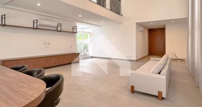Luxuosa Casa em Tamboré: 4 Suítes e 390m² por R$6,2M