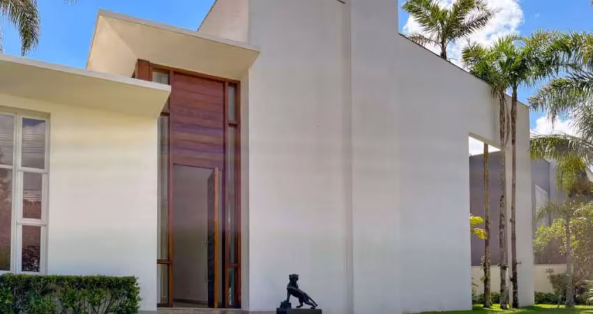 Casa de Condomínio em Aldeia da Serra - Barueri, SP