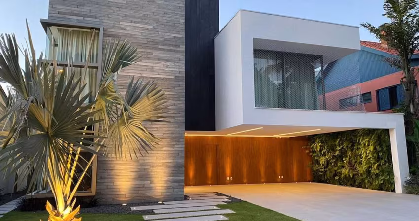 Casa de Condomínio em Alphaville - Barueri, SP